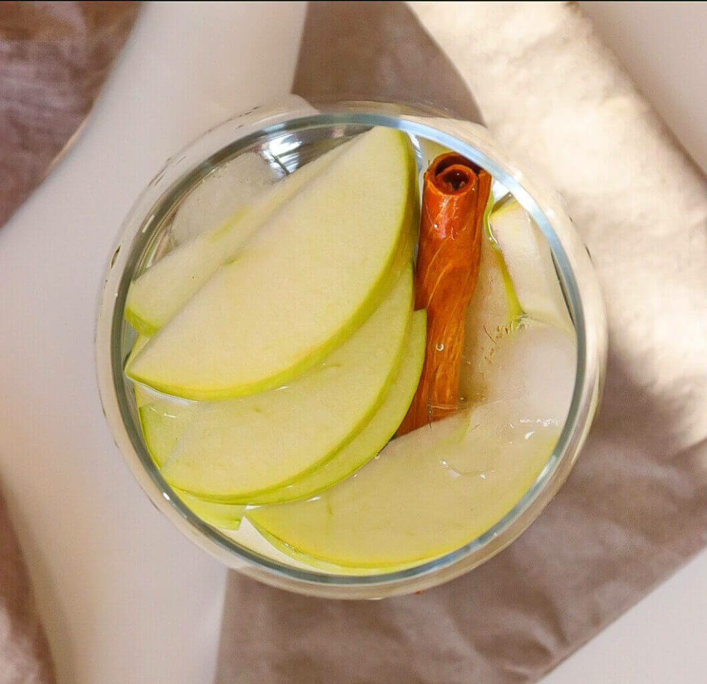 apple cinnamon water benefits