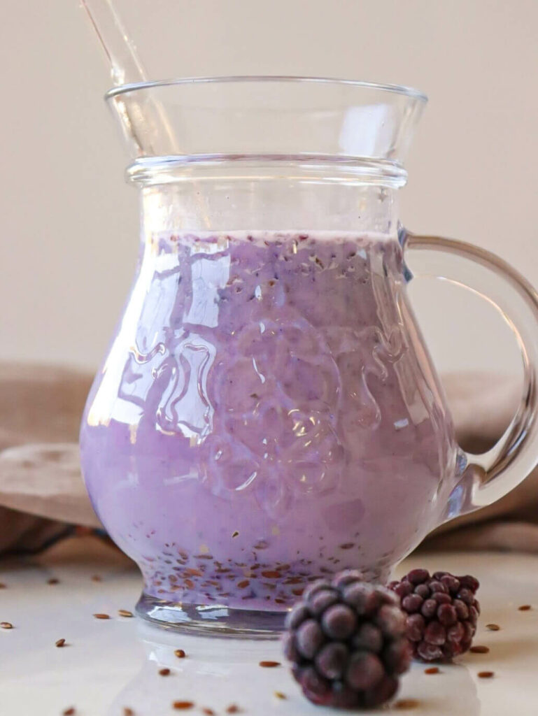 Blackberry Flax Smoothie