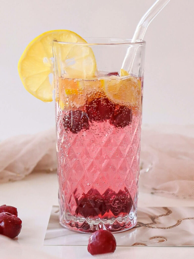 Lemon & Cranberry Detox Water
