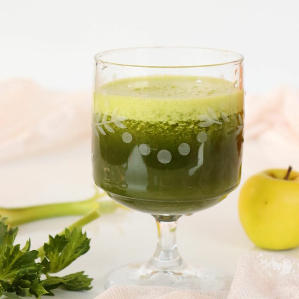 Celery detox juice - green