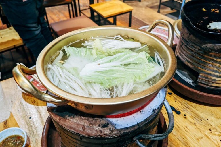 Detox Cabbage Soup: A Nutrient-Packed Recipe for Cleansing